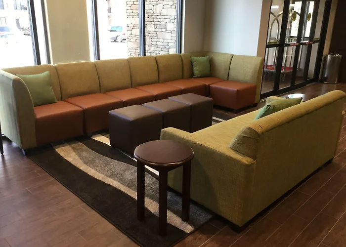 Hotel Garner - Powell Area By Ihg