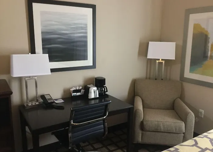 Garner - Powell Area By Ihg Hotel 3*
