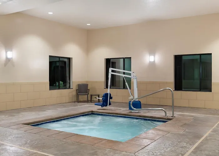 Garner - Powell Area By Ihg Hotel 3*