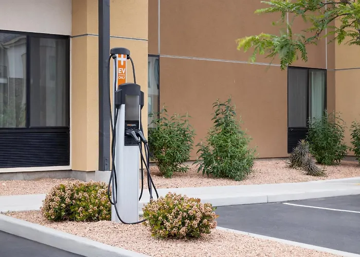 Garner - Powell Area By Ihg Hotel 3*
